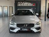 Volvo V60 Cross Country Basis AWD