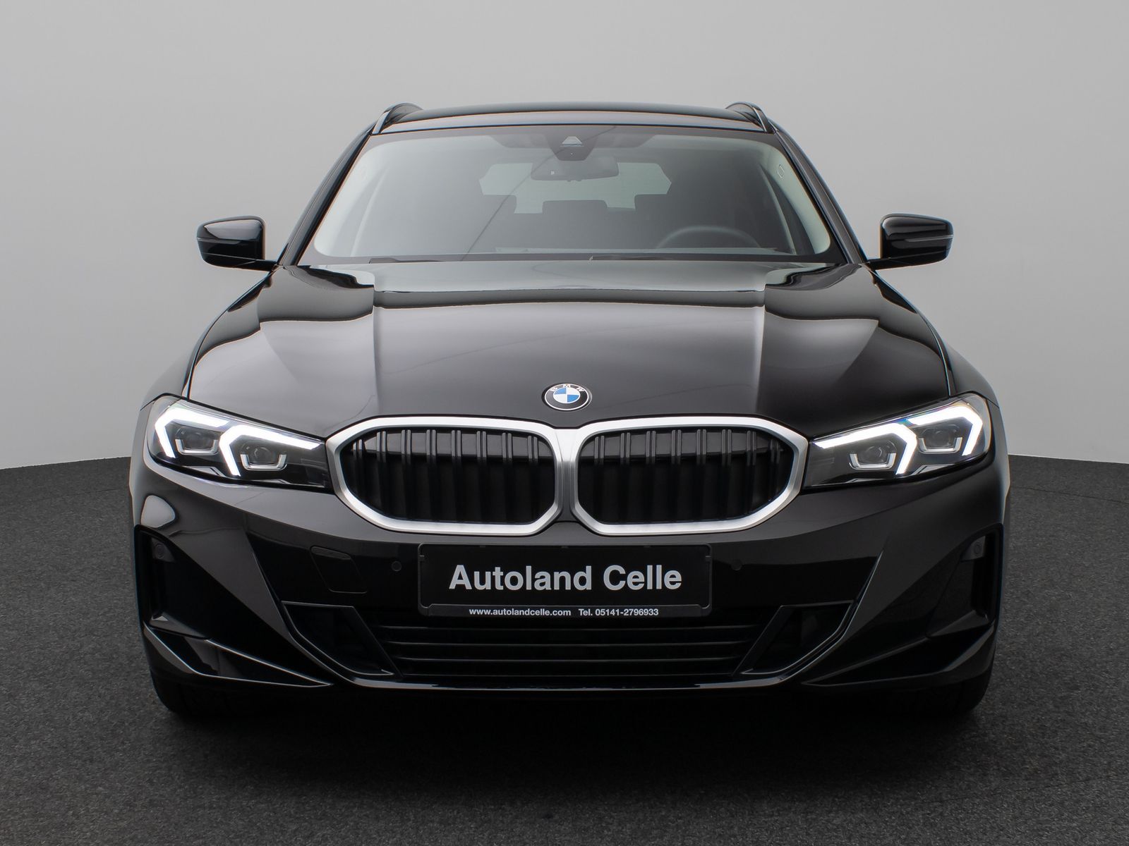 Fahrzeugabbildung BMW 318i Kamera DAB HiFi Widscreen DrivAssist Alarm