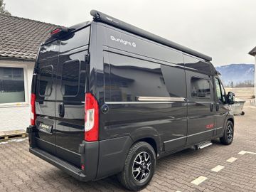 Sunlight Adventure Cliff 600 Digital Solar Dieselheizung