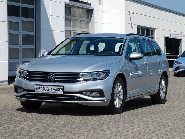 Passat Variant 1.5 TSI Business - LED / Navi