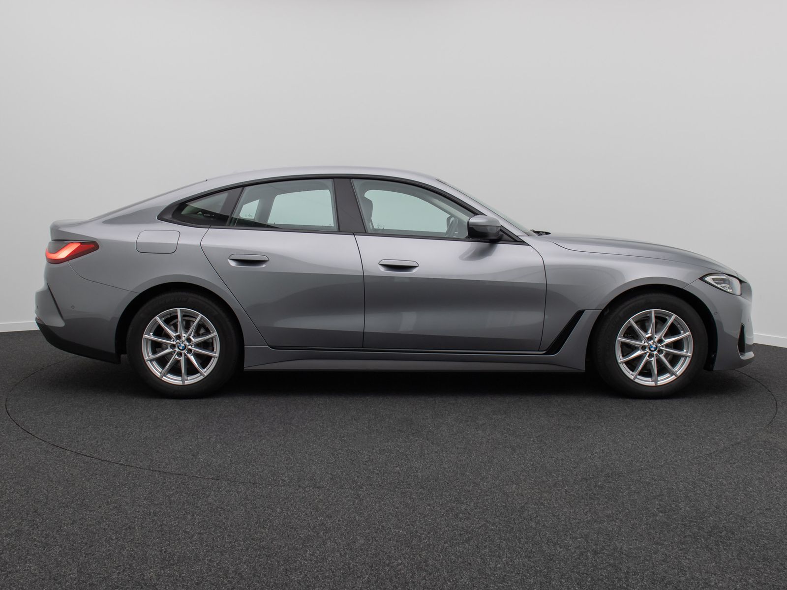 Fahrzeugabbildung BMW 420 Gran Coup&eacute; Alarm Kamera DAB GeschwindigReg