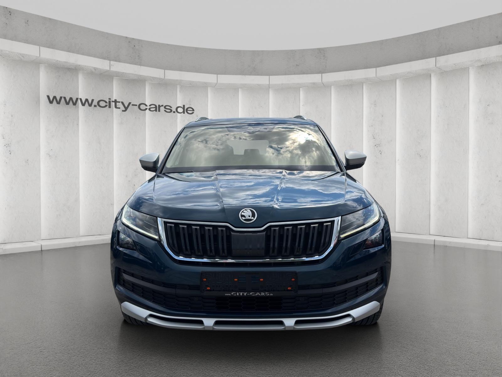 Skoda Kodiaq Scout 4x4*Standhzg..*ACC*Cam*AHK*7 Sitze