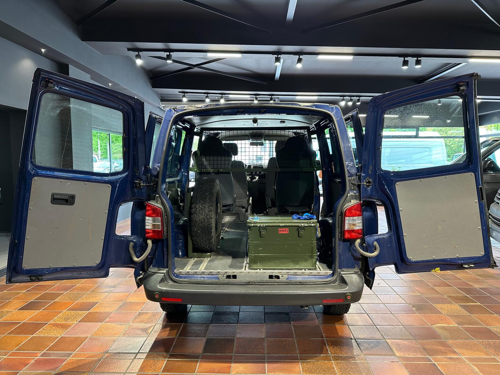 Volkswagen T5 WIDDER 4MOTION ROCKTON SEIKEL BUNDESWEHR OFFR