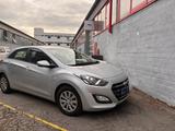 Hyundai i30 1.6 CRDi 100kW Style DCT Style - Hyundai i30 mit Diesel-Antrieb: Limousine