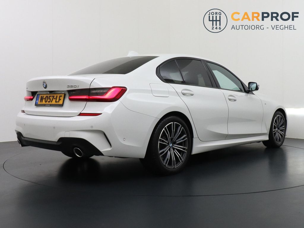 BMW 320 3-serie 320i High Executive M-pack | kamera