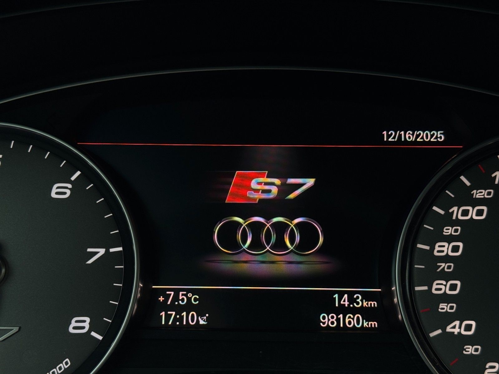 Fahrzeugabbildung Audi S7 4.0 V8 quattro Bose/S-Dach/HUD/Luftf./Keyless