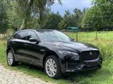 Jaguar F-Pace 25d AWD R-Sport  Meridian Schiebedach  - Jaguar F-Pace in Bremen