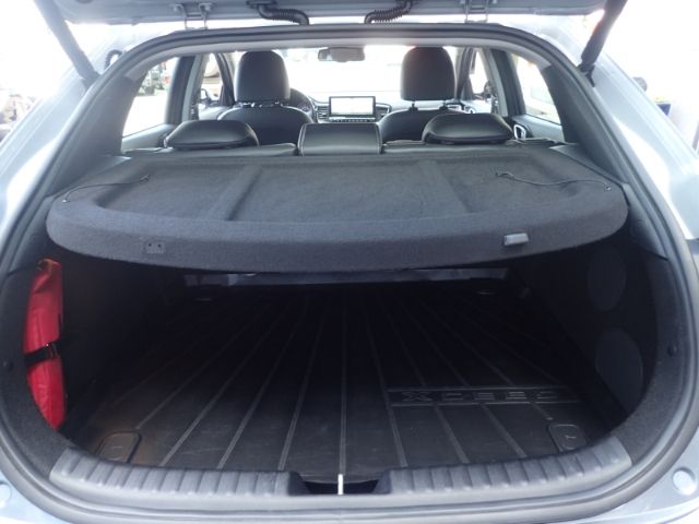 Fahrzeugabbildung Kia XCeed Spirit 1.5 T-GDI Exclusiv Paket, Navi Pake