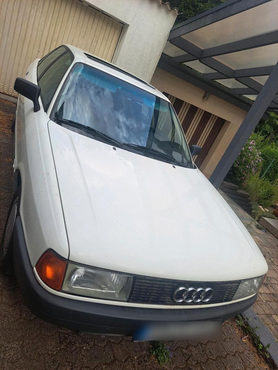 Audi 80