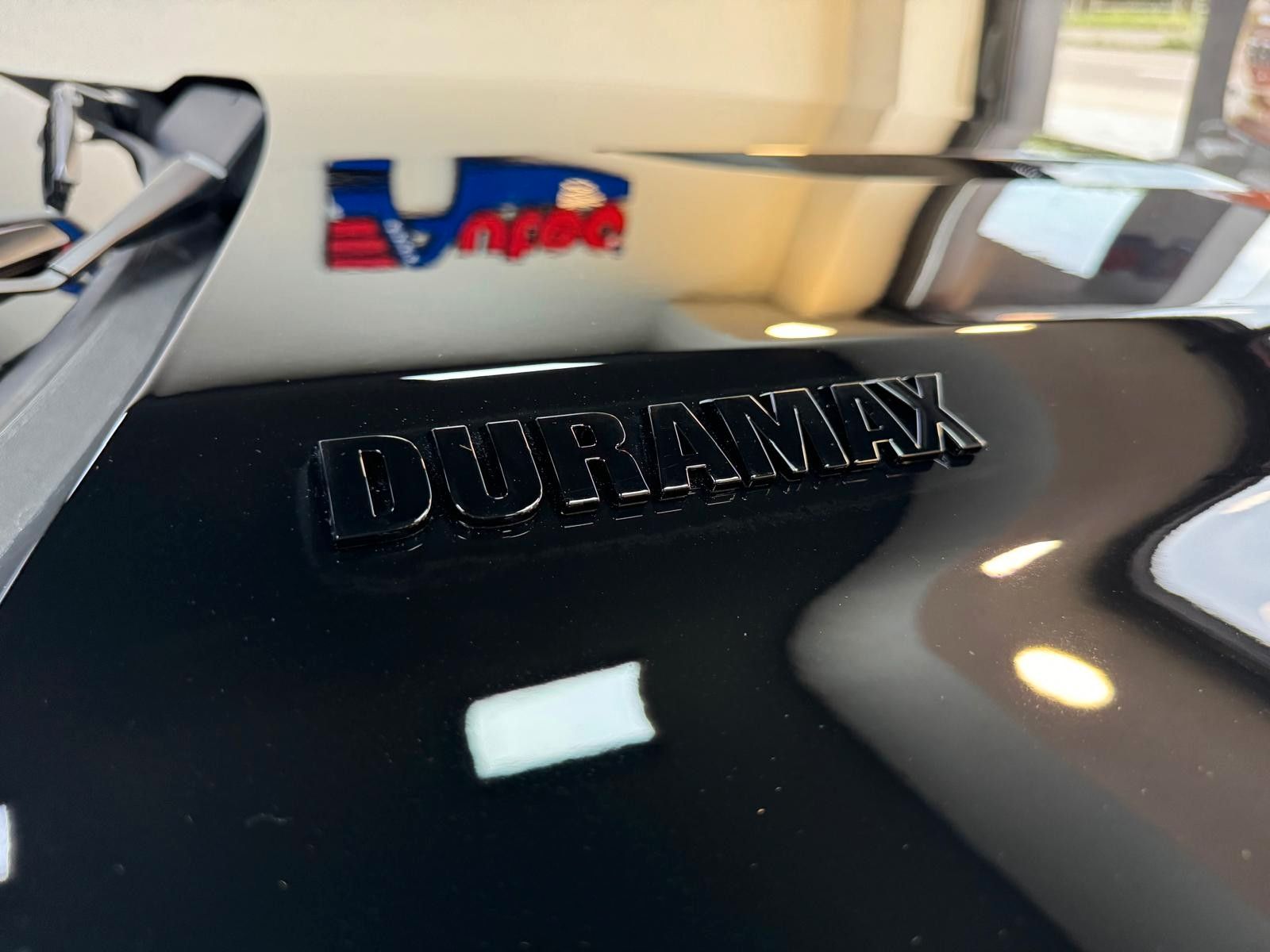 Fahrzeugabbildung Chevrolet 2026 SILVERADO MIDNIGHT DURAMAX DIESEL 4x4 HC