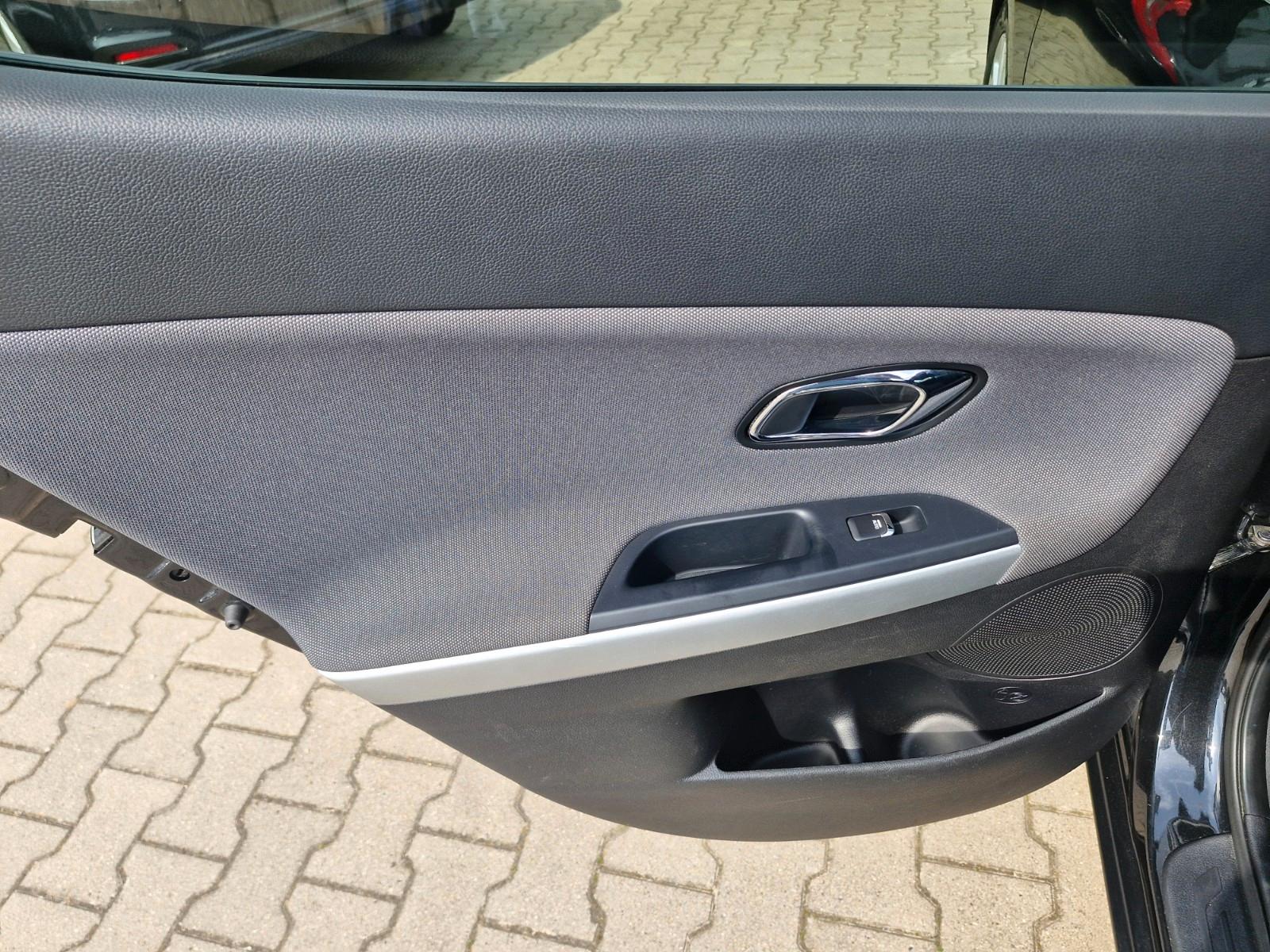 Kia cee'd / Ceed Navi Kamera Sitzheizung etc.