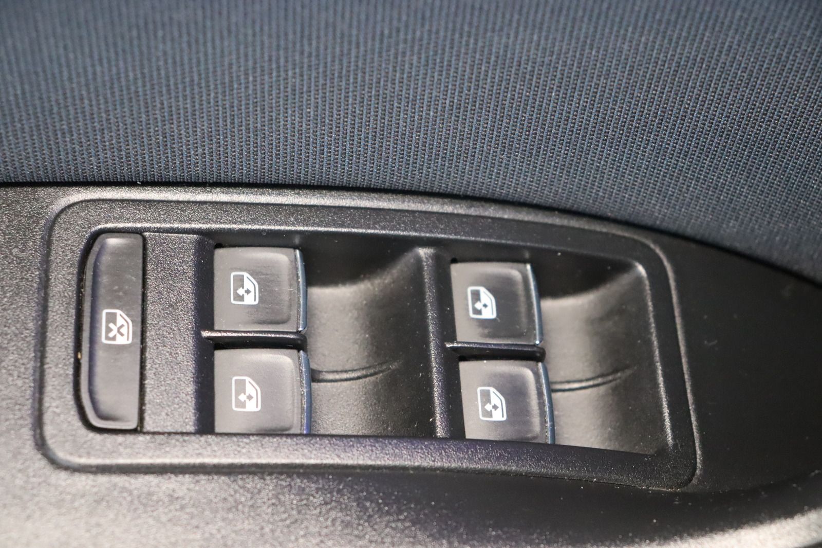 Fahrzeugabbildung SEAT Ateca 2.0 * Navi * LED * ACC * AHK