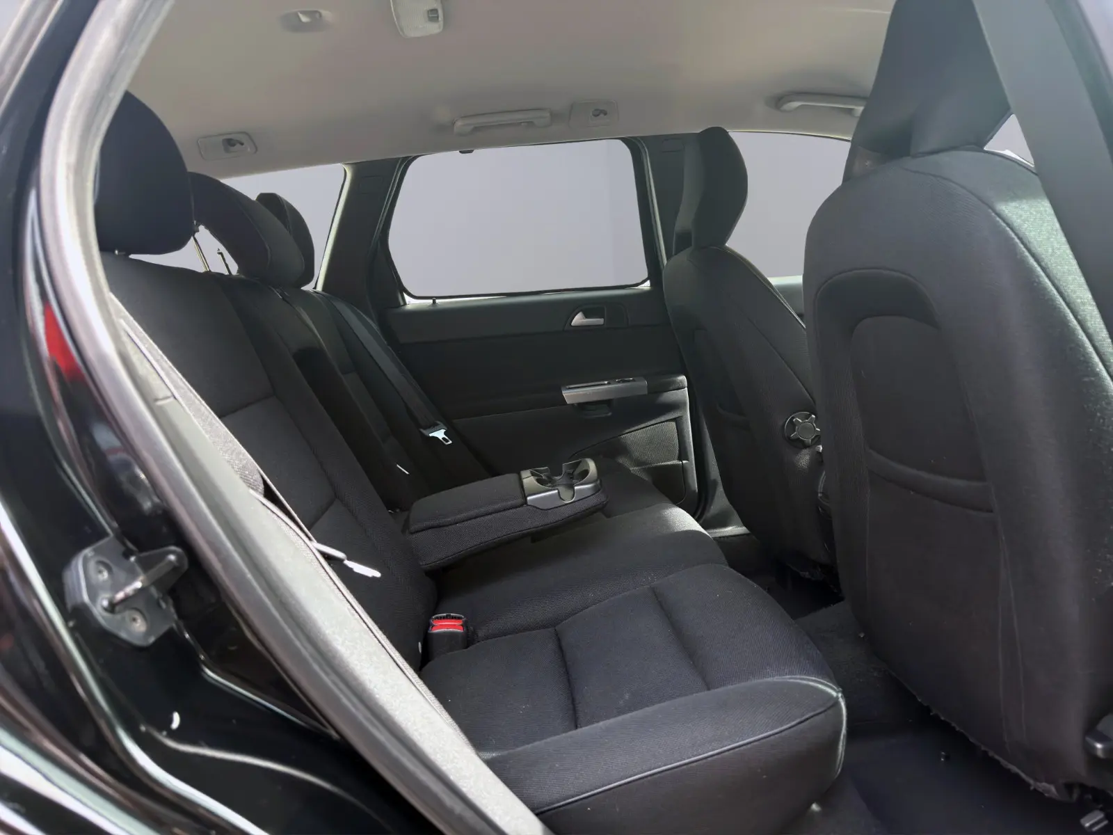 Volvo V50 2008 — photo 24