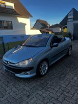 Peugeot 206 CC Platinum 135 Platinium - Peugeot 206 Platinium mit Benzin-Antrieb