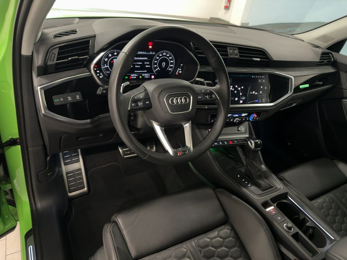 Audi RSQ3 - Bild 18