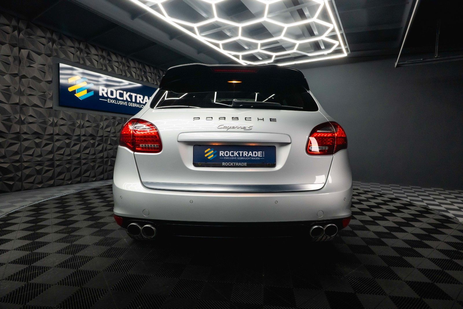 Fahrzeugabbildung Porsche Cayenne S 4.8 Sport *Top Zustand*Sportauspuff*