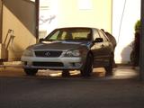 Lexus IS 200  - Lexus IS 200 mit Benzin-Antrieb