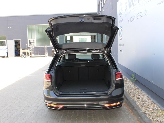 Passat Var. 1.5 TSI Elegance DSG KLIMA/LED/NAVI