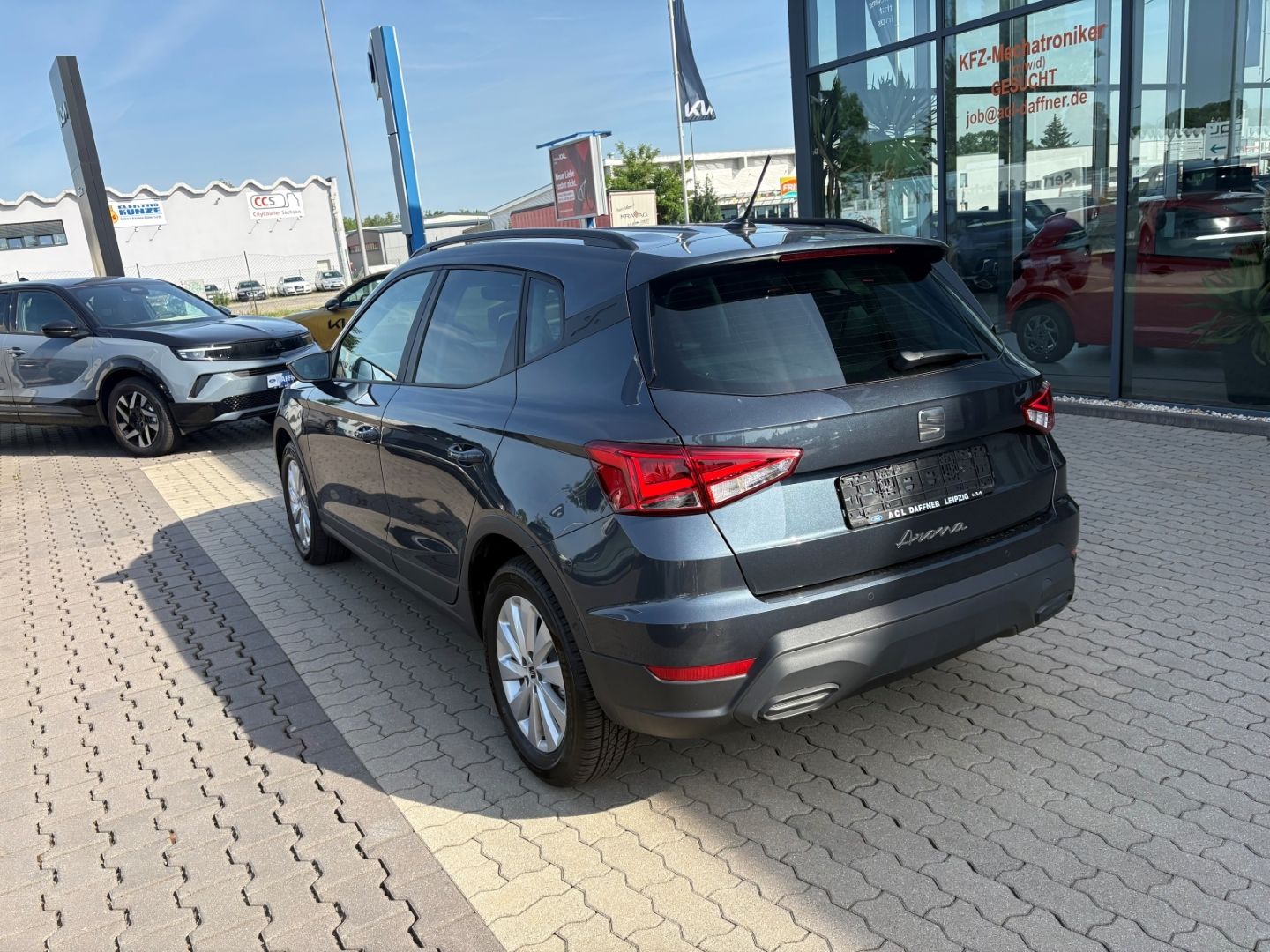 Fahrzeugabbildung SEAT Arona Navi Digitales Cockpit LED Sperrdiff. Appl