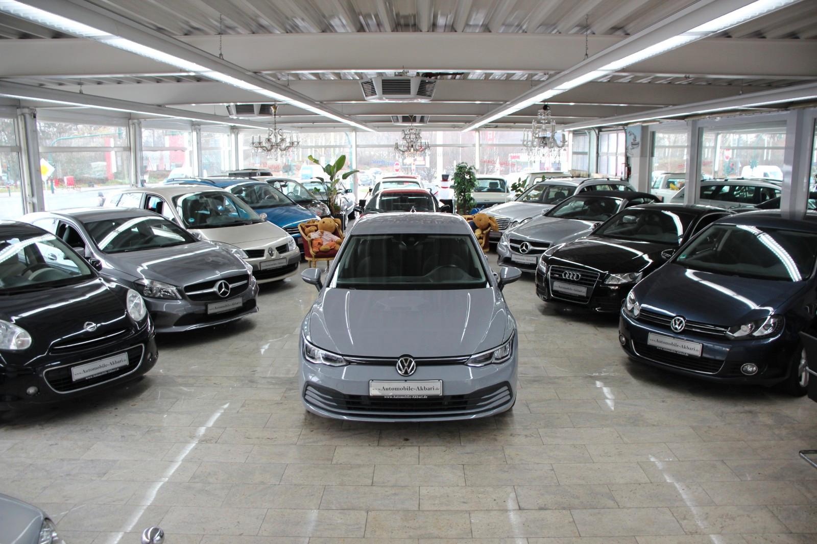 Volkswagen Golf VIII Lim. Life *ACC/Spurhalteassistent*