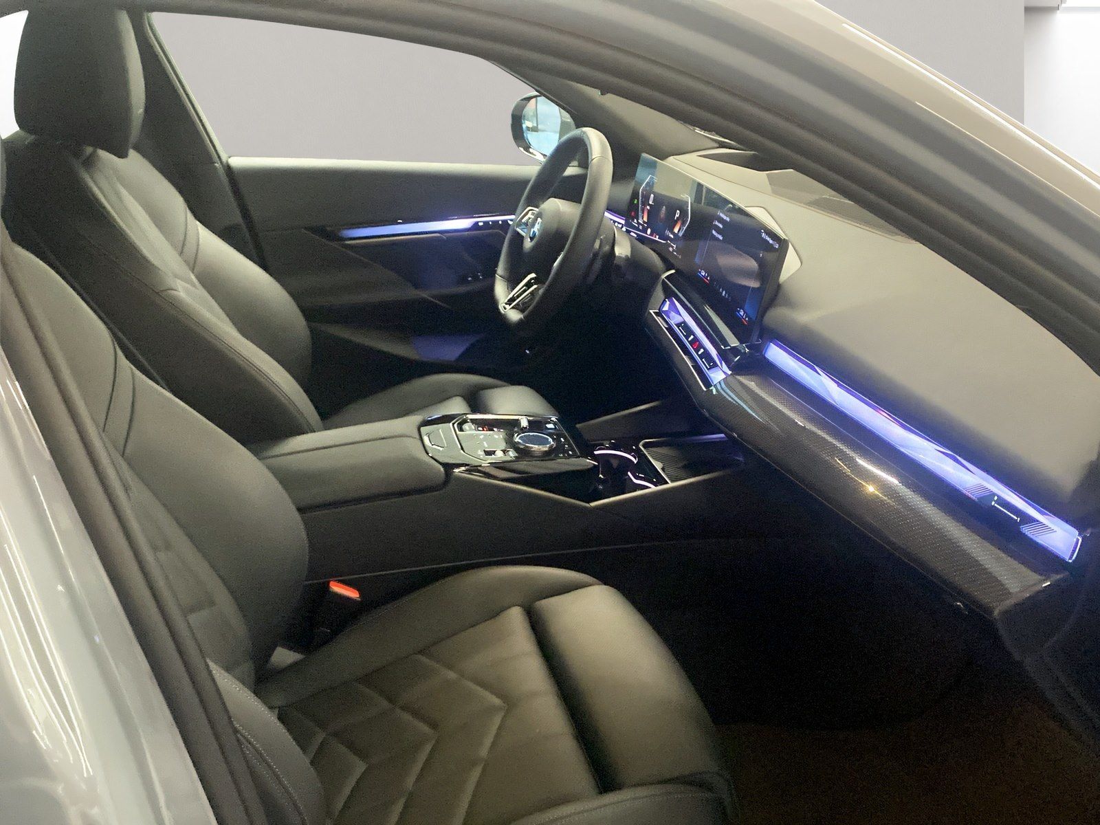 BMW 520i Touring M Sport Standheizung AHK Harman K foto 5