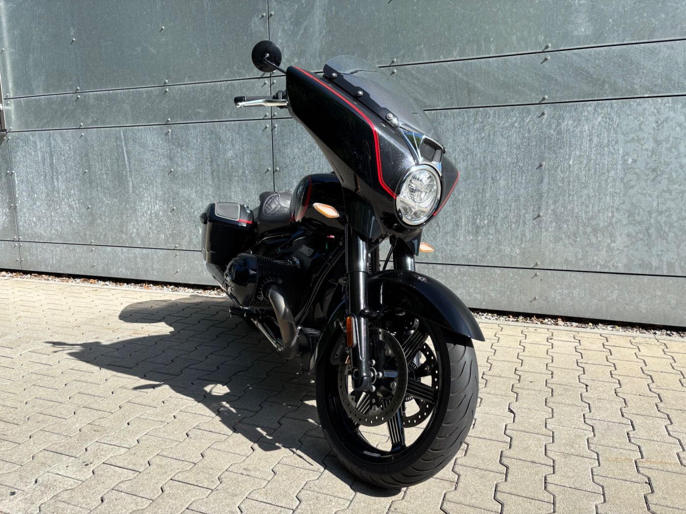 Fahrzeugabbildung BMW R 18 B Option 719
