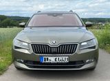 Skoda Combi 1.8 TSI DSG Style 7-Gang-DSG Bi-Xenon AAC - Skoda: Grün