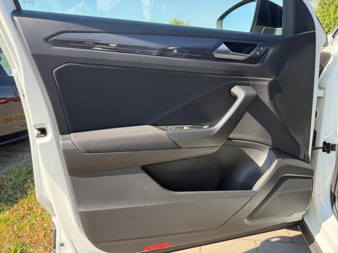 Volkswagen T-Roc Sport 4Motion 2.0 TSI AHK-abnehmbar Navi, миниатюра 14