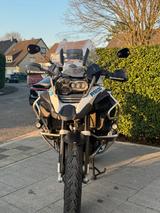 BMW R 1200 GS ADV, alle Pakete + Upgrades - Motorräder in Düsseldorf