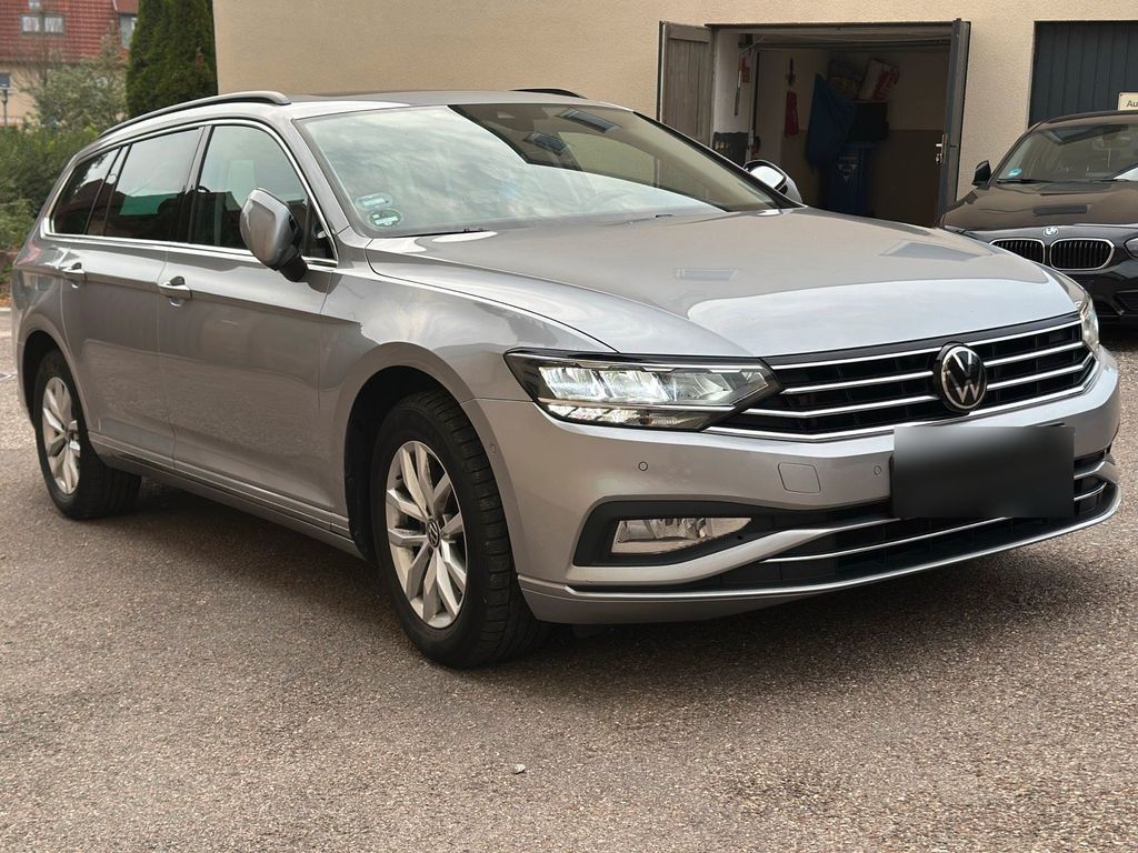 Image of Volkswagen Passat Variant