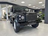 Land Rover Defender 90 Station Wagon|1HD|AHK|Recaro|Standh. - Land Rover Defender: Schwarz