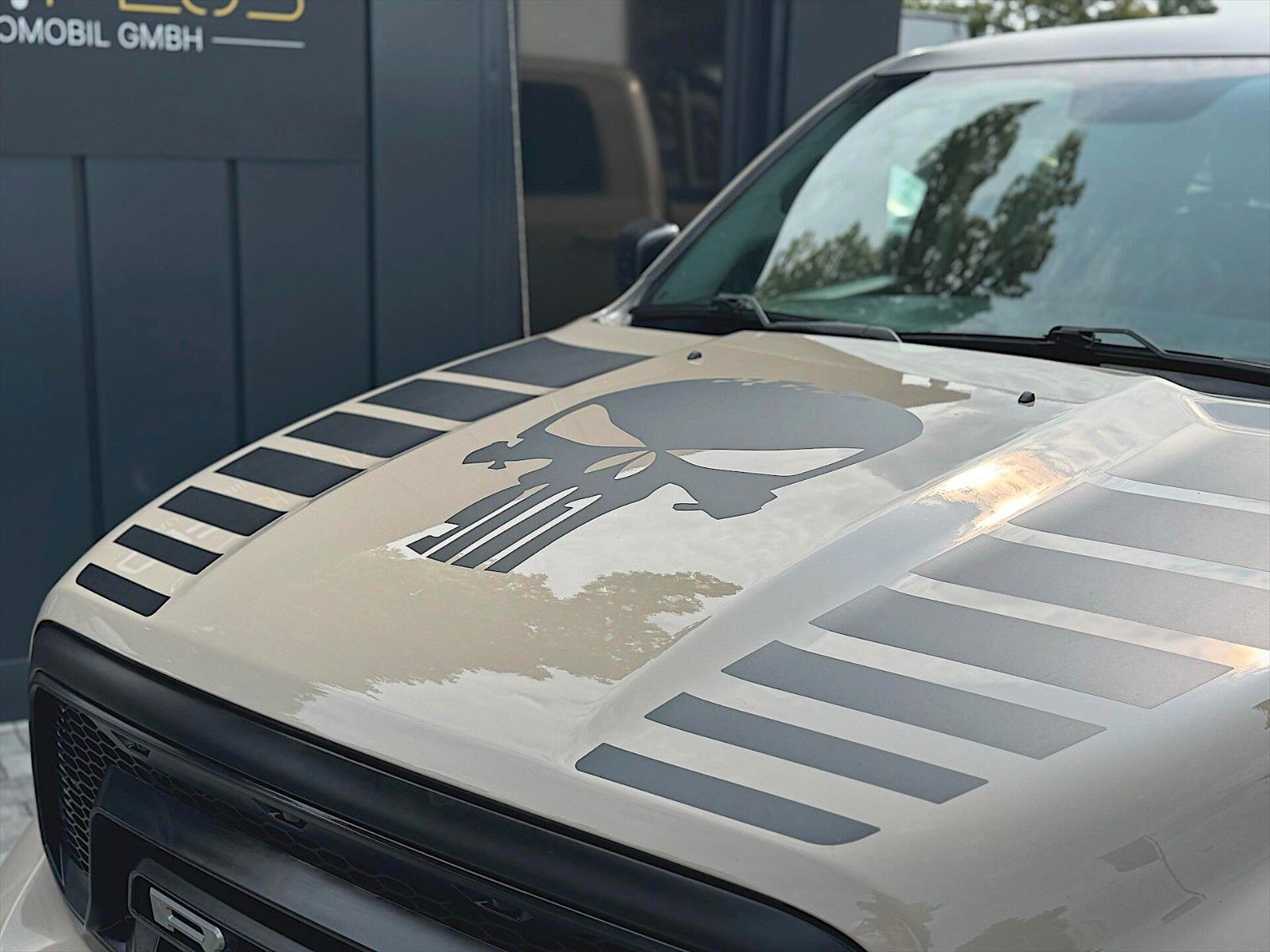 Fahrzeugabbildung Dodge RAM 5.7 V8 HEMI Night PUNISHER 4x4 LONGBED 19%
