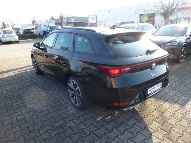 Fahrzeugabbildung SEAT Leon Sportstourer FR 2.0 TDI DSG + Panorama