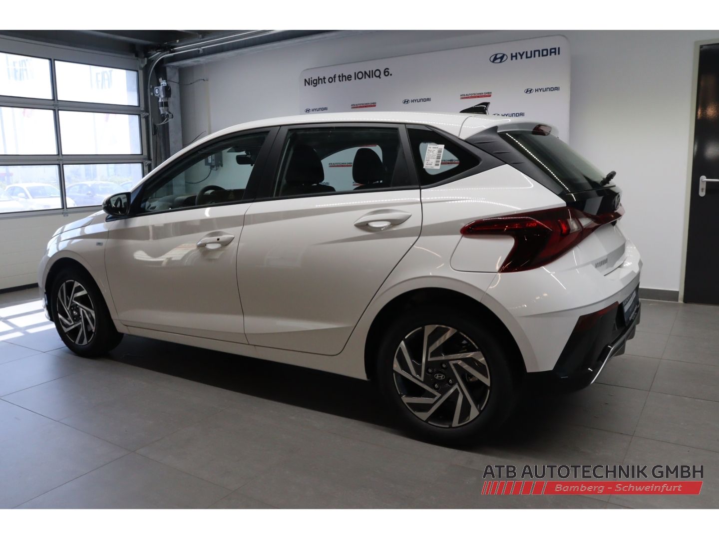 Fahrzeugabbildung Hyundai i20 Trend 1.0 T-Gdi 48V iMT Komfortpaket Navi SH