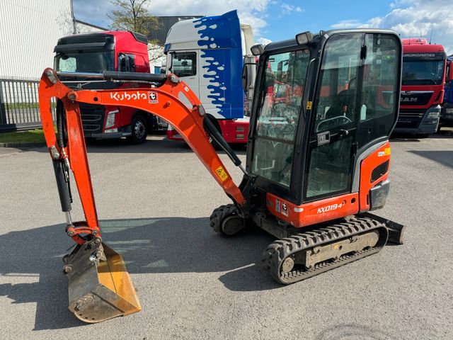 Kubota KX019-4 Minibagger Schwenkschaufel  + MS01