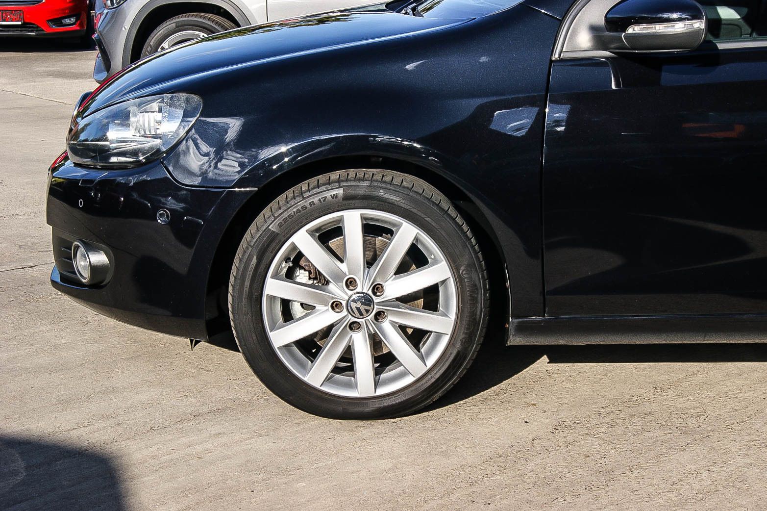 Fahrzeugabbildung Volkswagen Golf VI 14TSI Highline STANDHEIZUNG PARKLENKASS.