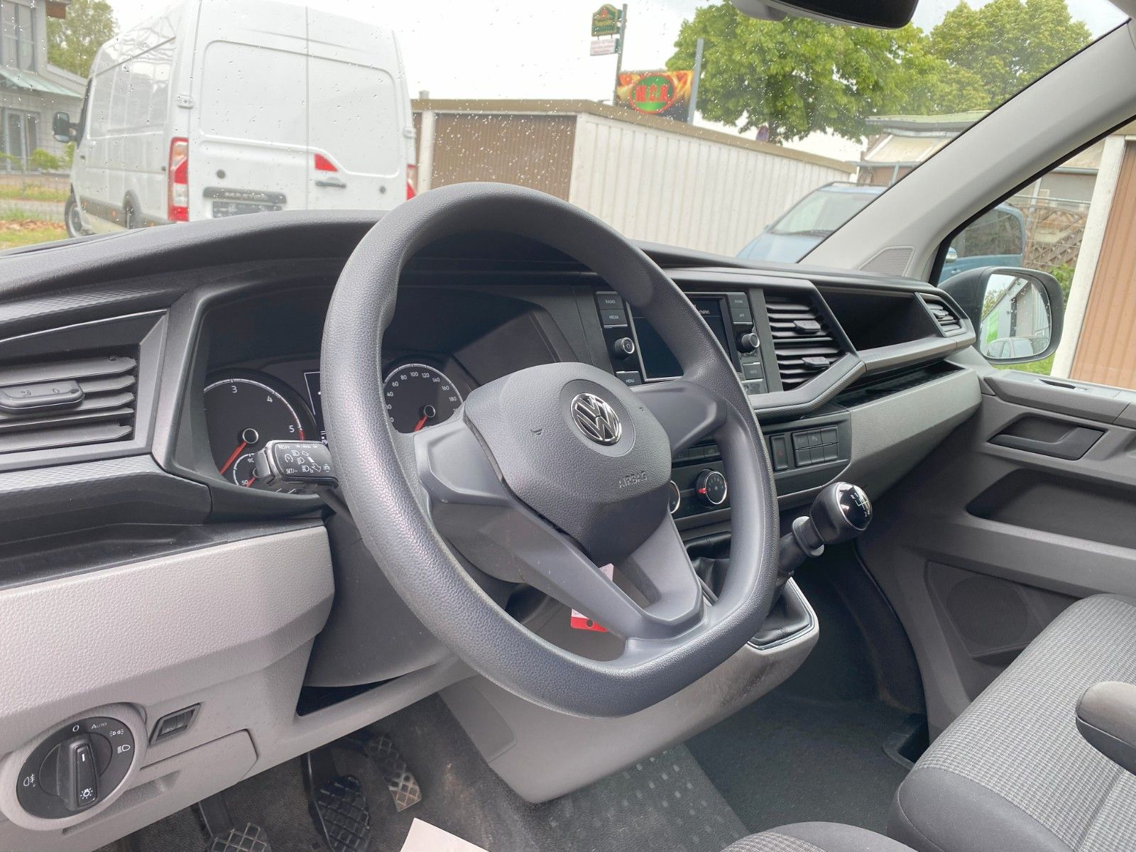 Fahrzeugabbildung Volkswagen T6.1 Transporter Kasten lang ,AHK,SHZ,SHg