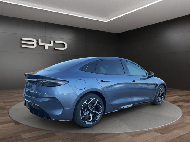 BYD SEAL