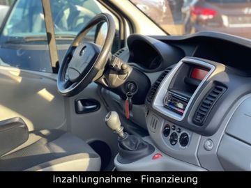 Opel Vivaro - 11