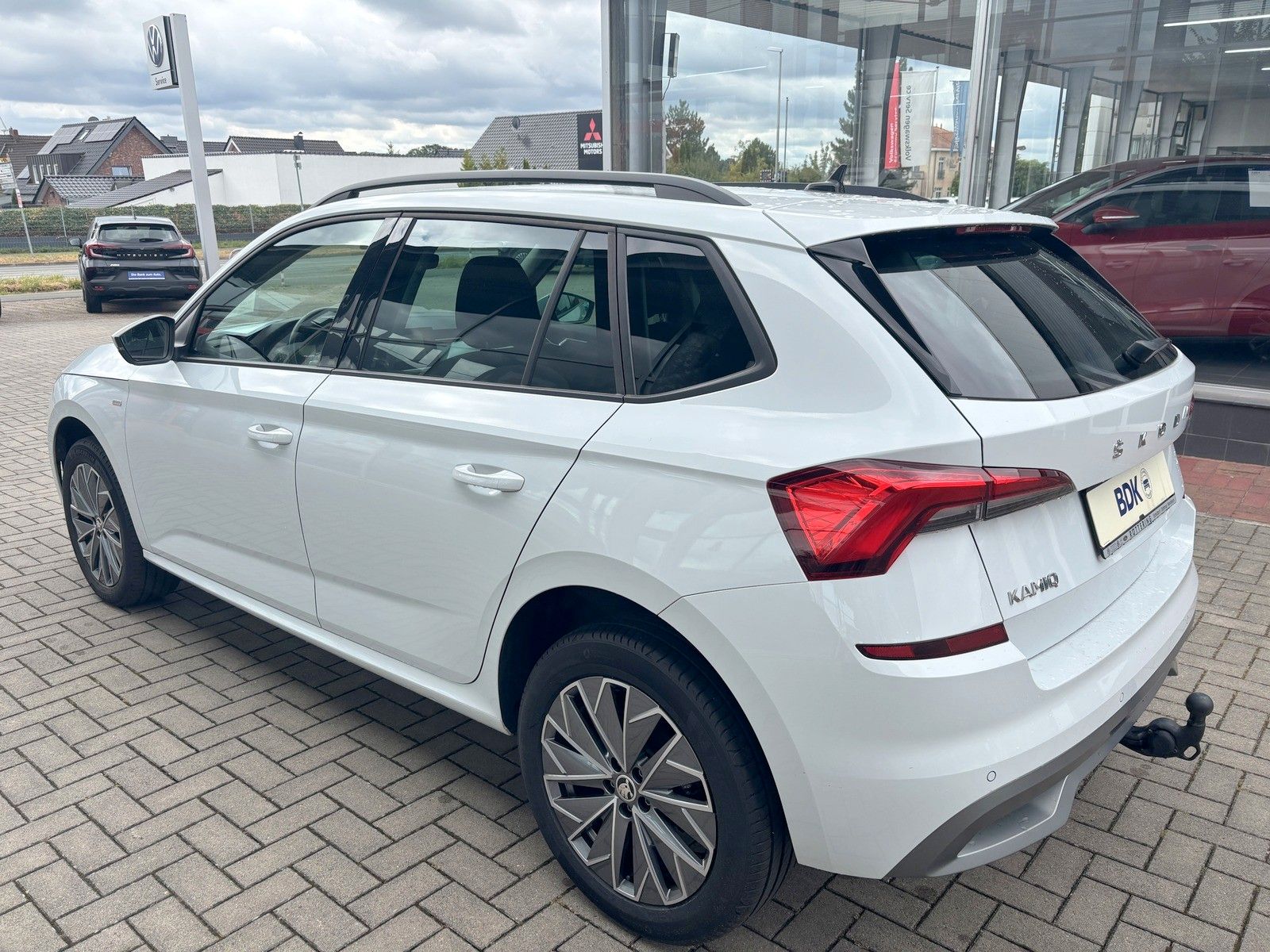 Fahrzeugabbildung SKODA Kamiq Tour 1.0 TSI +DSG +AHK +Kamera +Navi