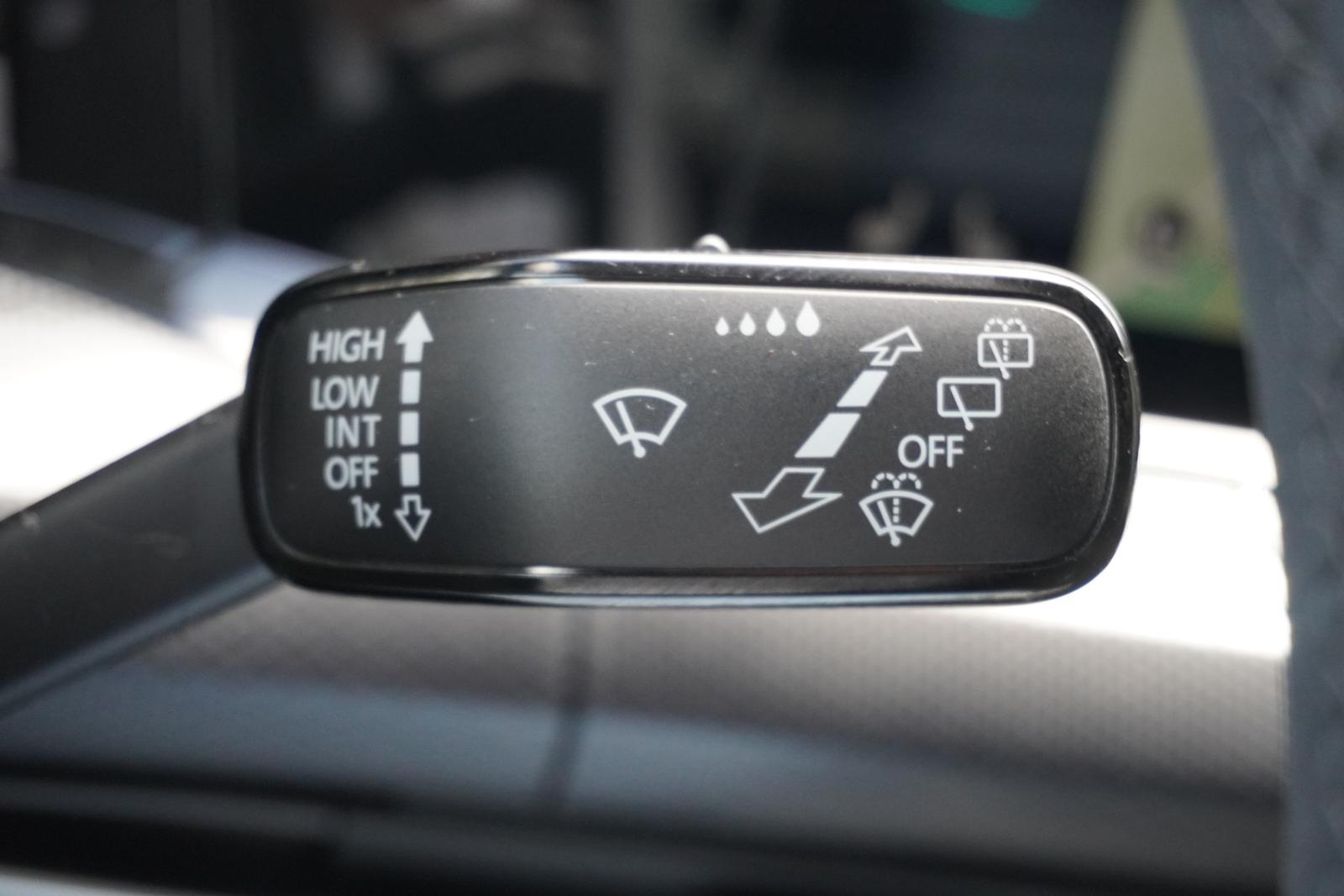 Volkswagen Golf VIII 1.5 16V TSI United LED Standheizung, миниатюра 29