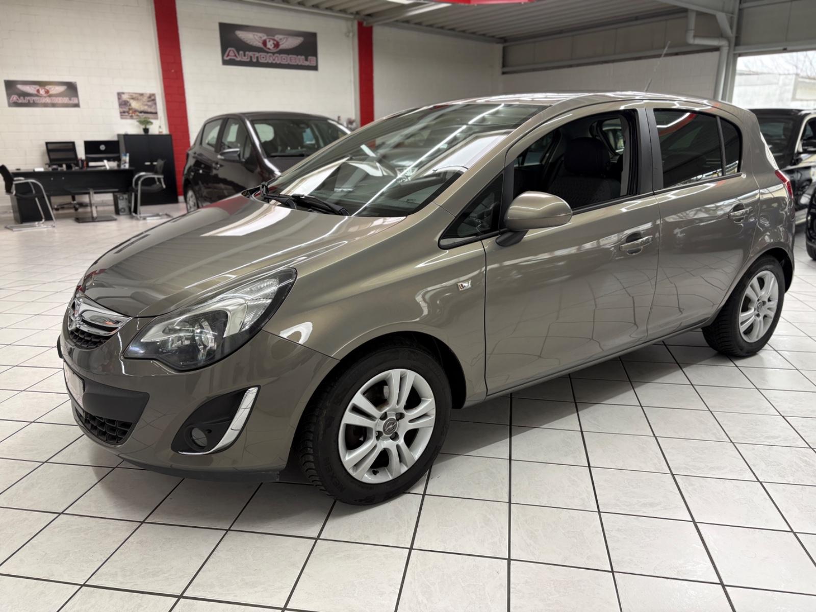 Opel Corsa D Innovation AUTOMATIK PDC KLIMA SHZ