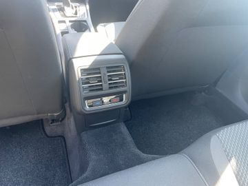 Volkswagen Passat Variant - 11