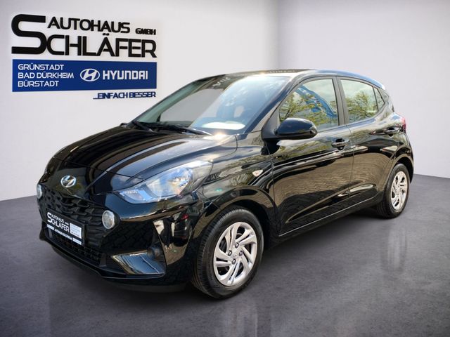 Hyundai i10 1.0 Select Anhängerkupplung Sitzheizung PDC