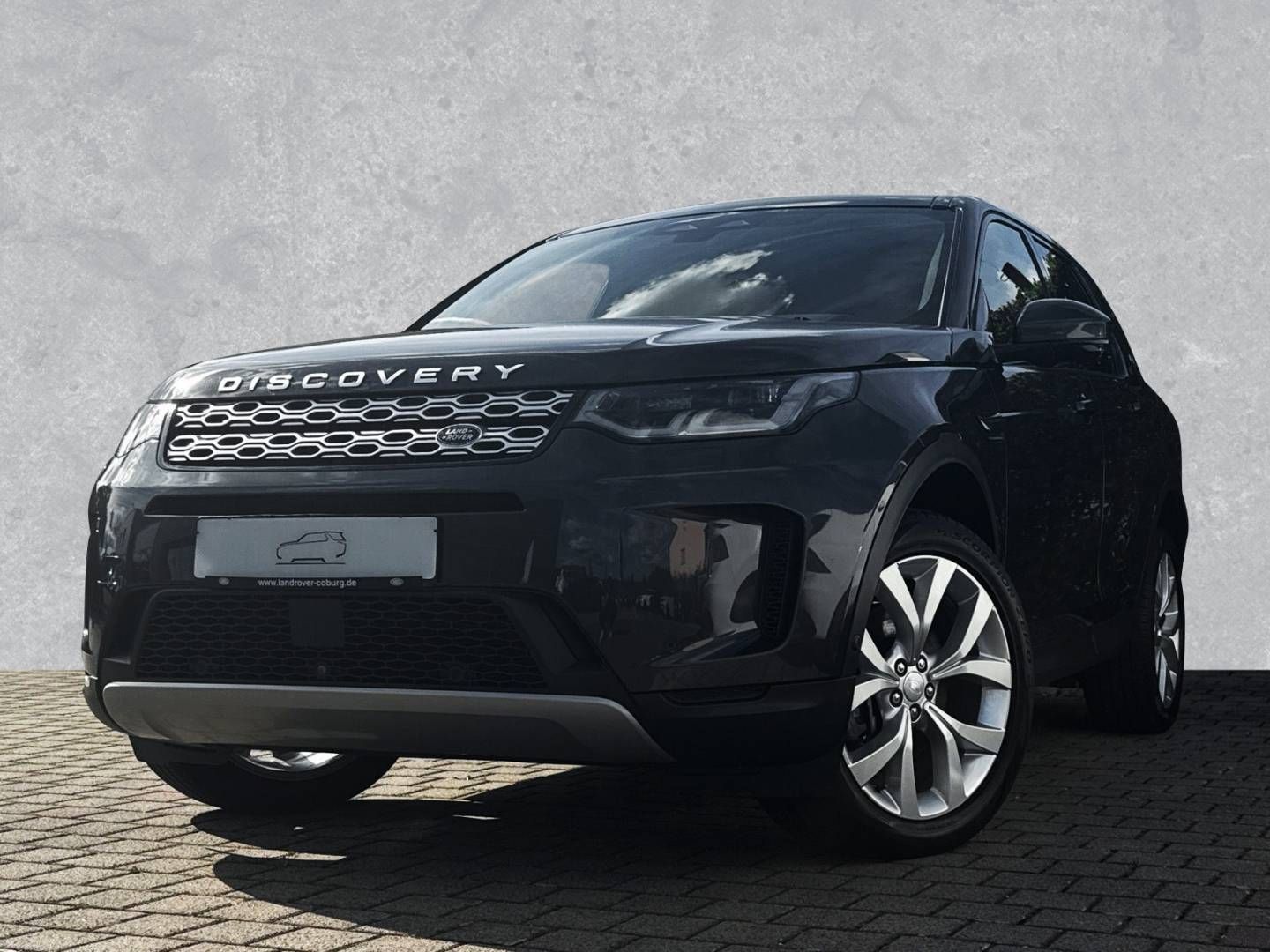 Fahrzeugabbildung Land Rover Discovery Sport D200 SE