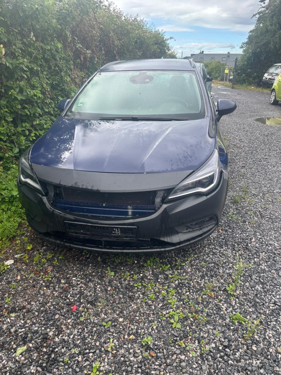 Opel Astra ST 1.6 Diesel Business 100kW Auto