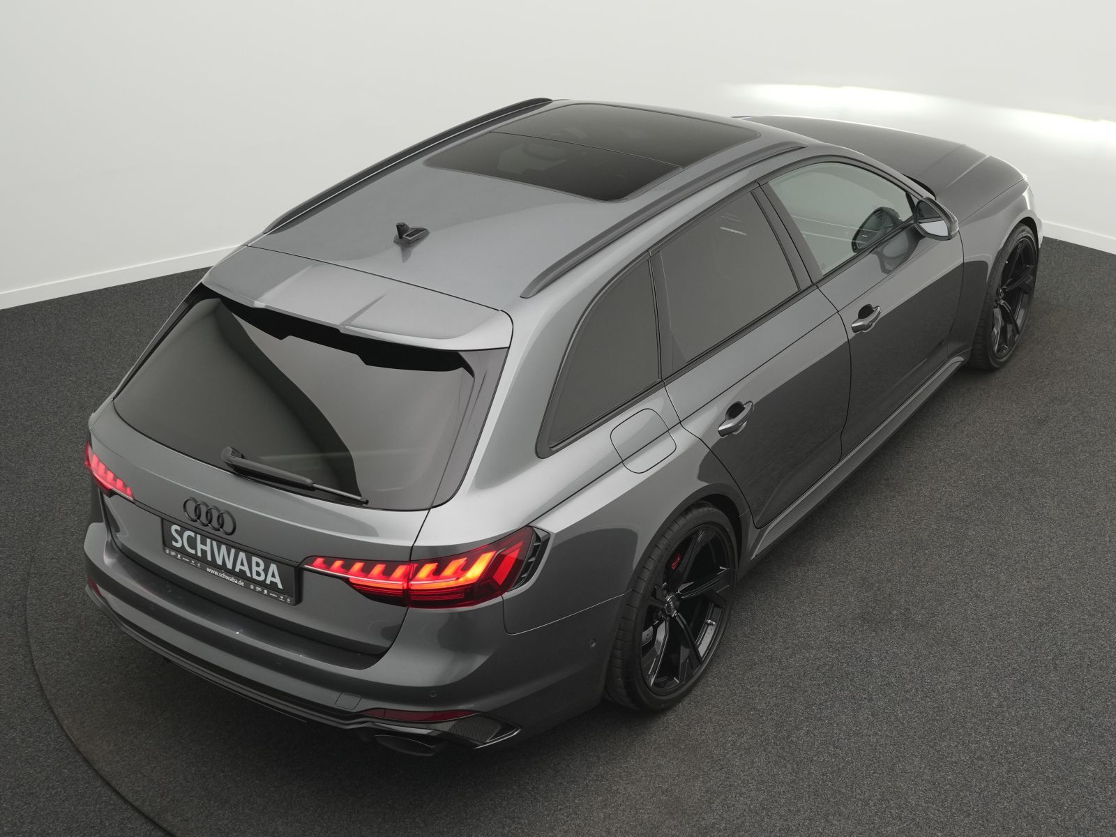 Audi RS4 - Bild 20