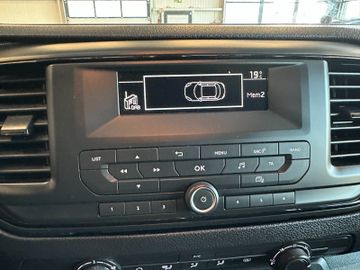 Opel Vivaro Kombi L *9 Sitzer*