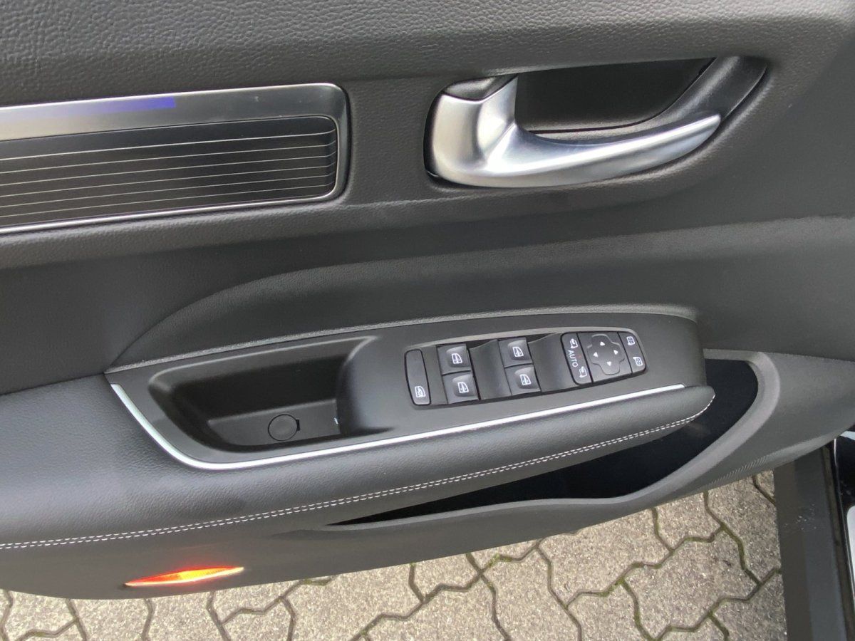 Fahrzeugabbildung Renault Koleos  Blue dci 185 4WD X-tronic Techno Leder G