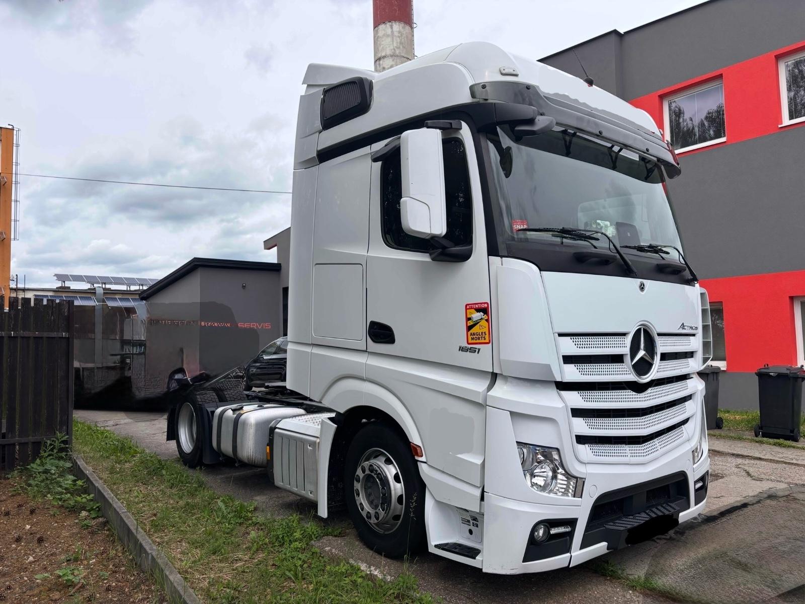 Mercedes-Benz Actros 1851 LowDeck / LowDeck Bigspace tachoV2